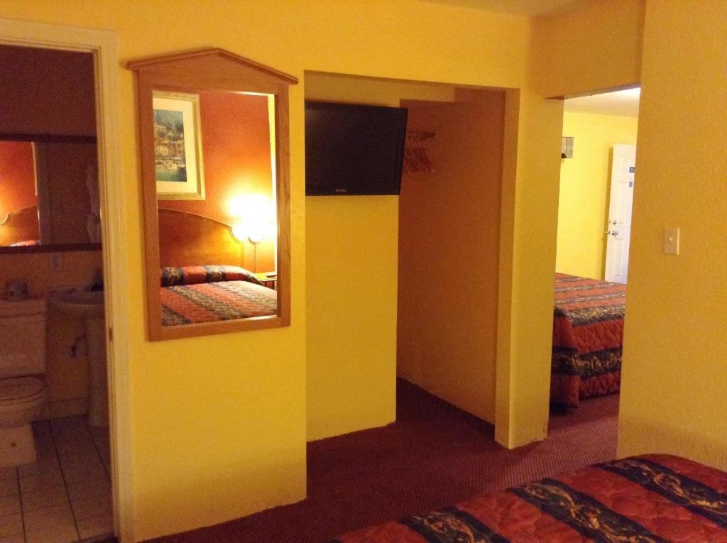 Oceanside Inn & Suites Værelse billede