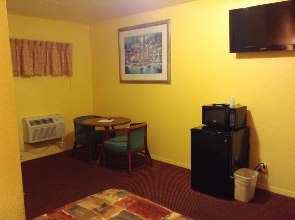 Oceanside Inn & Suites Værelse billede