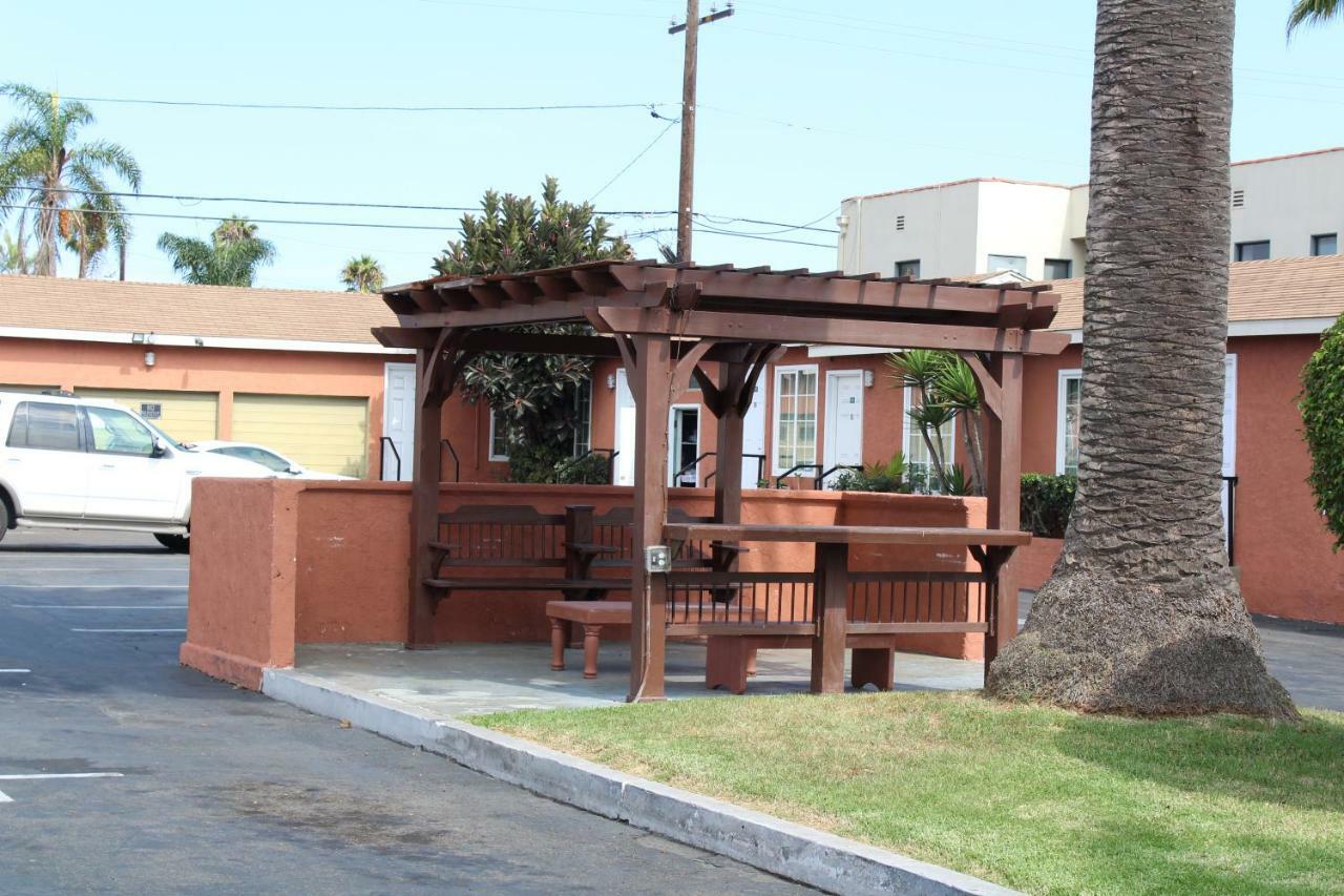 Oceanside Inn & Suites Eksteriør billede