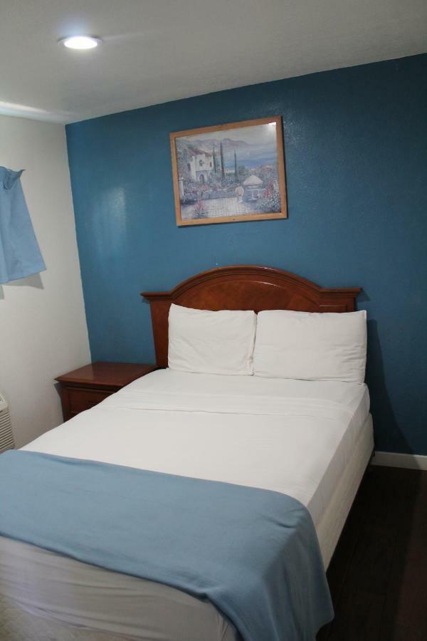 Oceanside Inn & Suites Eksteriør billede